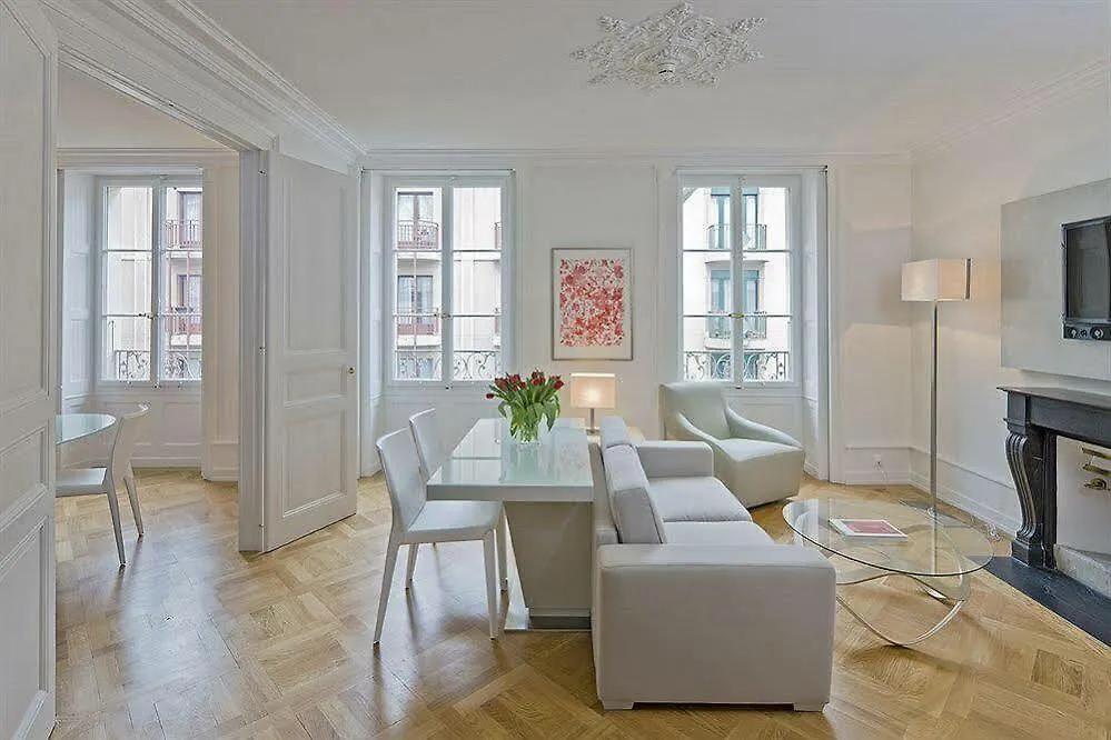 Swiss Luxury Apartments Genewa Hotel